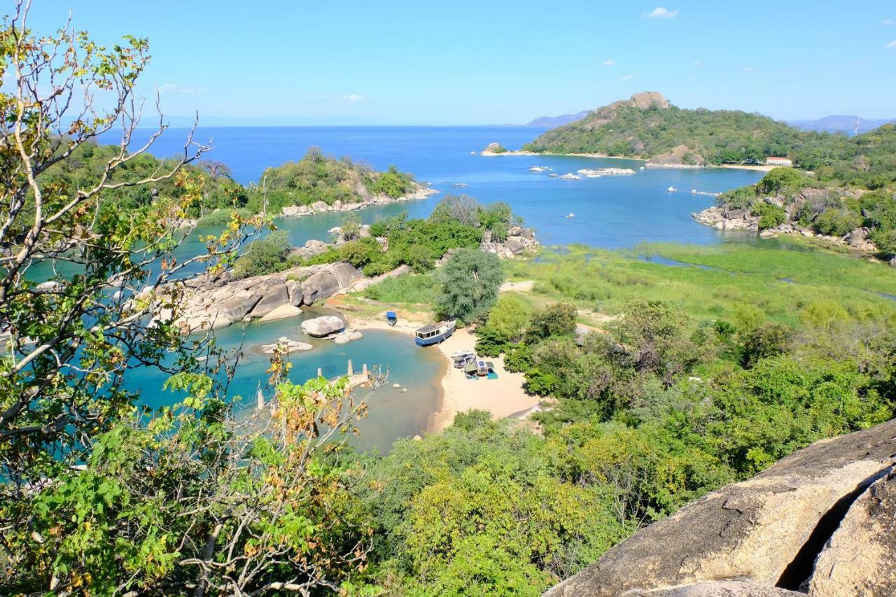 Mufasa Eco Lodge Monkey Bay Exterior photo